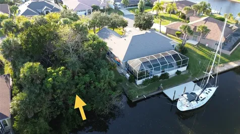 4 Crow Court Palm Coast FL 32137