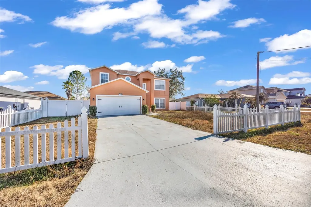 716 Parrot Court Kissimmee FL 34759
