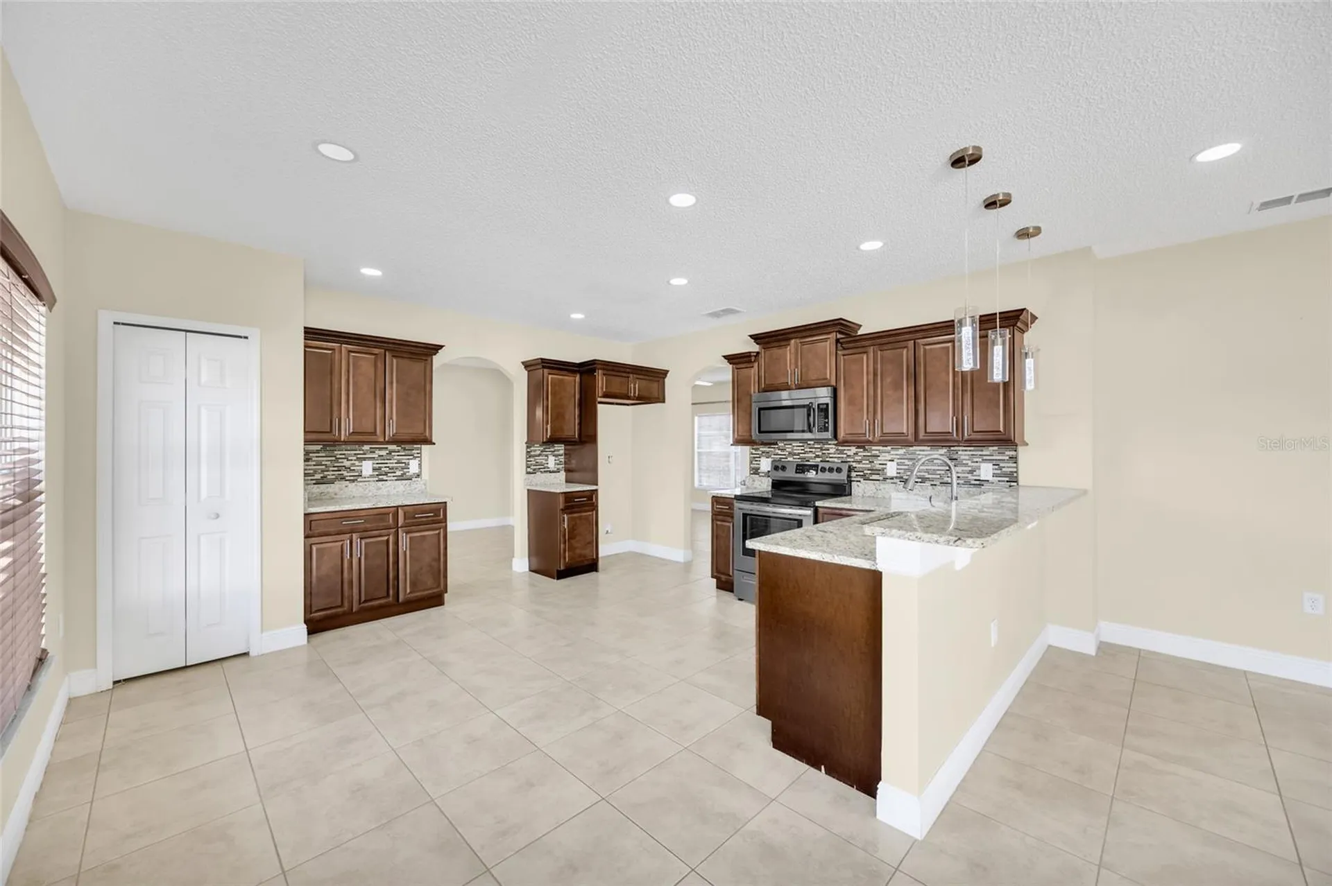 716 Parrot Court Kissimmee FL 34759