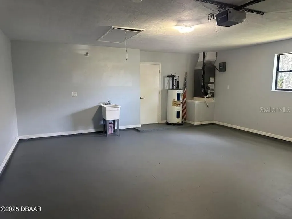 257 S Gull Drive Daytona Beach FL 32119