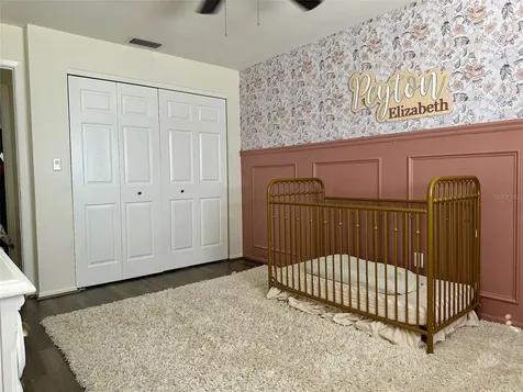 7100 21 Street N St Petersburg FL 33702