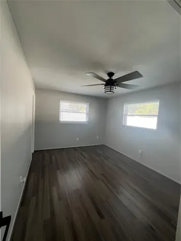 7100 21 Street N St Petersburg FL 33702