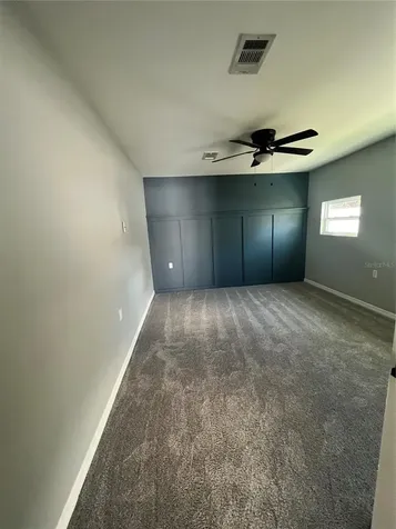 7100 21 Street N St Petersburg FL 33702