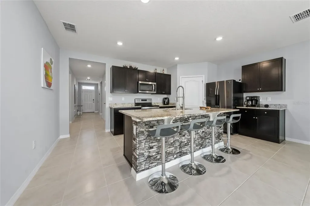 1961 Victoria Street Davenport FL 33837