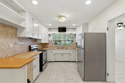 406 S Scott Avenue Sanford FL 32771