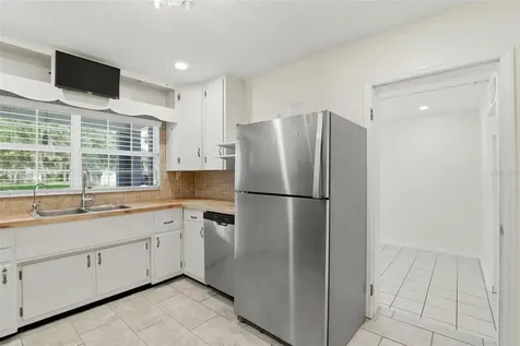 406 S Scott Avenue Sanford FL 32771