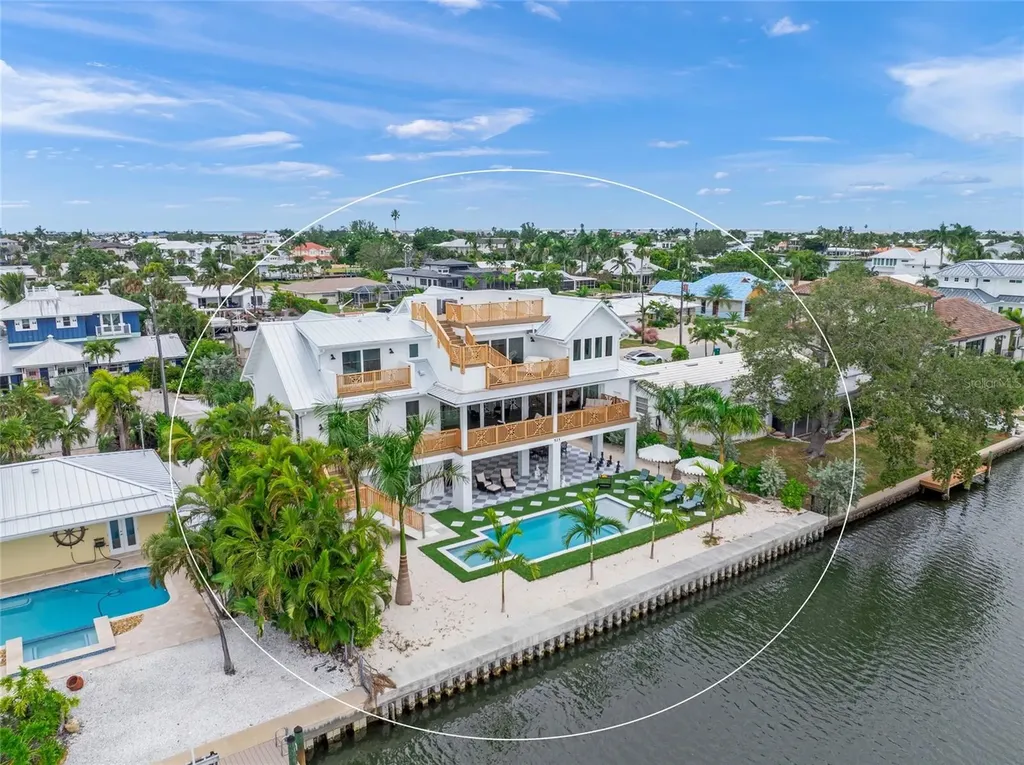 525 68th Street Holmes Beach FL 34217
