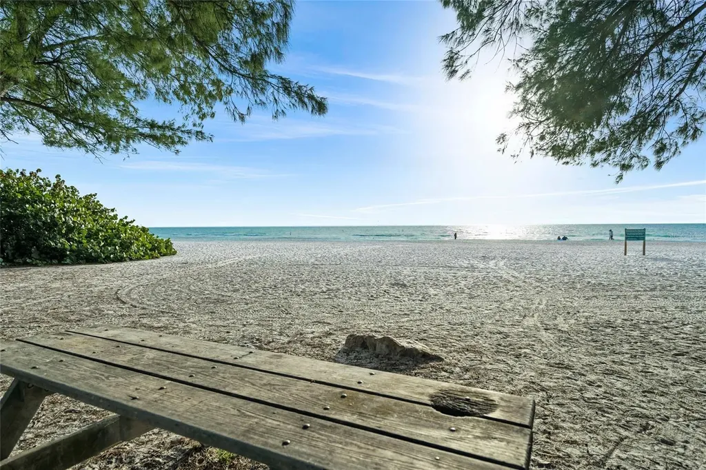 525 68th Street Holmes Beach FL 34217