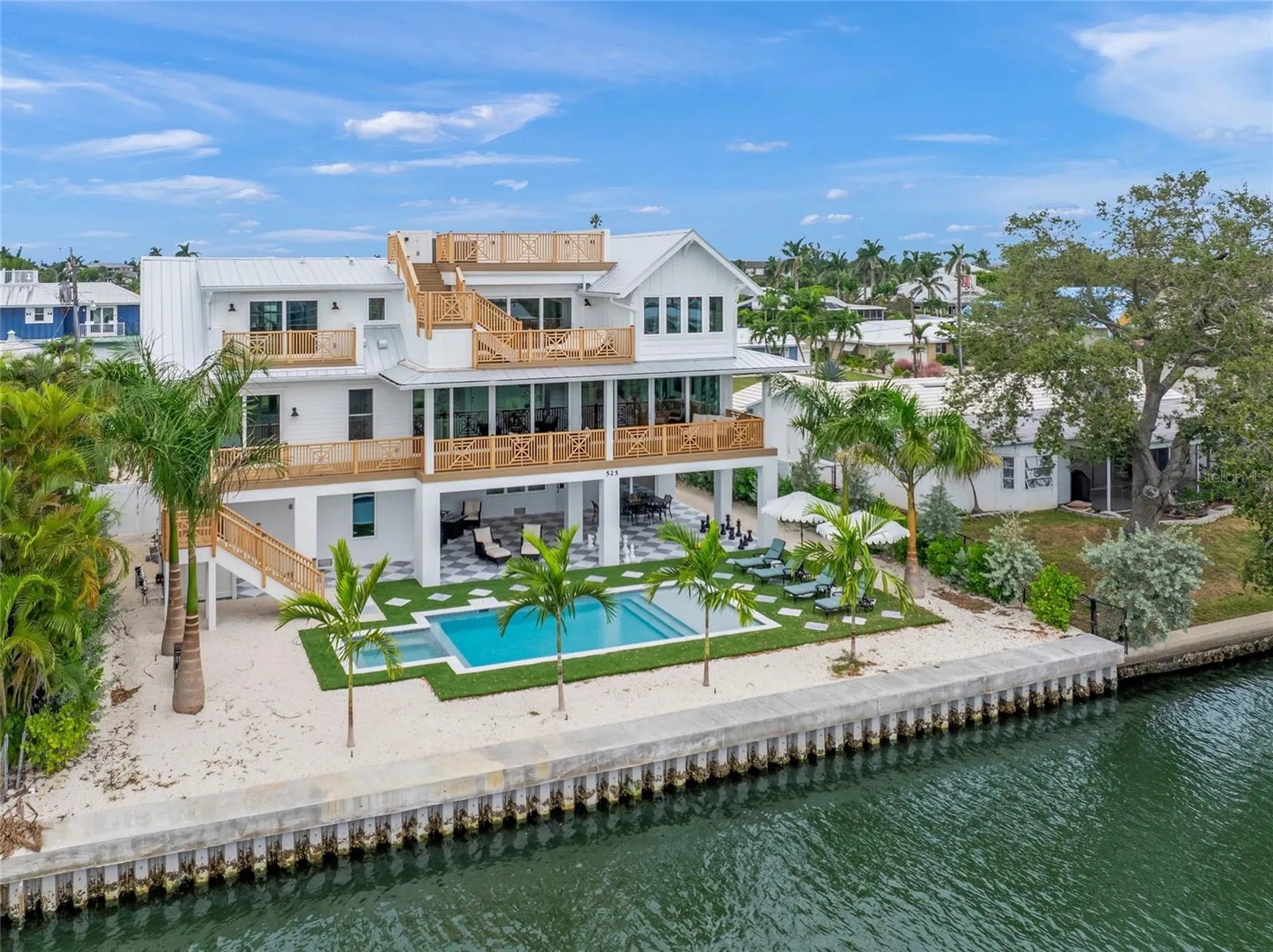 525 68th Street Holmes Beach FL 34217