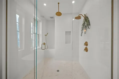 525 68th Street Holmes Beach FL 34217