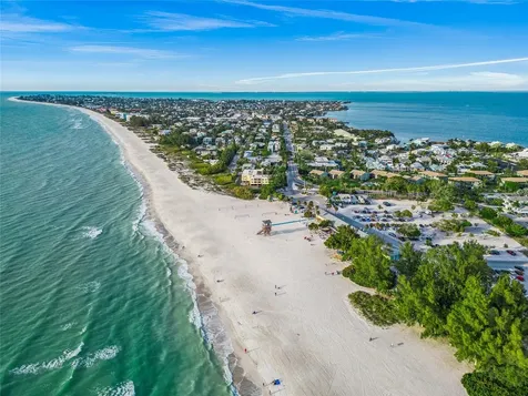 525 68th Street Holmes Beach FL 34217