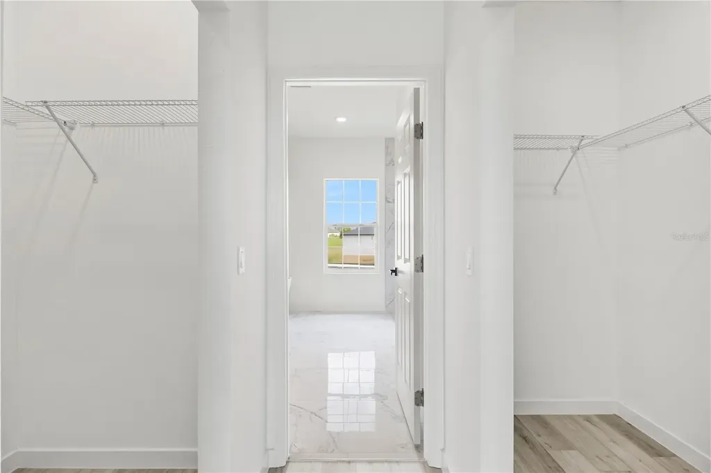 917 Desmoines Way Poinciana FL 34759