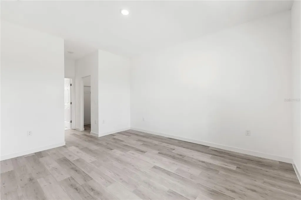 917 Desmoines Way Poinciana FL 34759