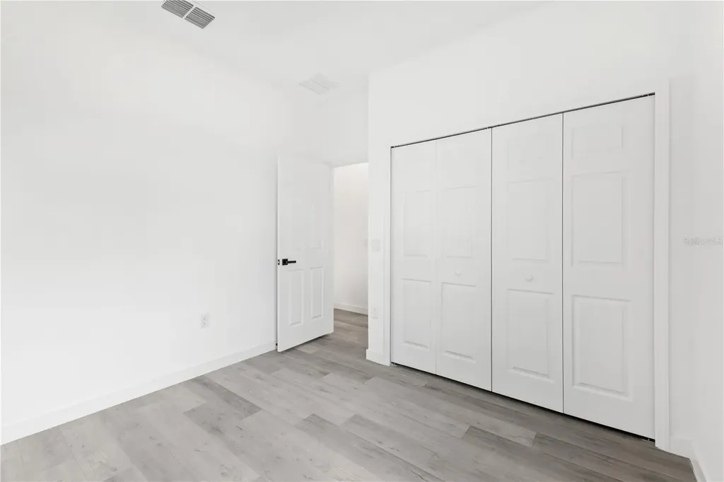 917 Desmoines Way Poinciana FL 34759