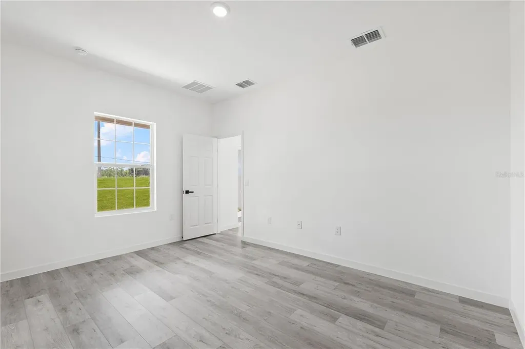 917 Desmoines Way Poinciana FL 34759