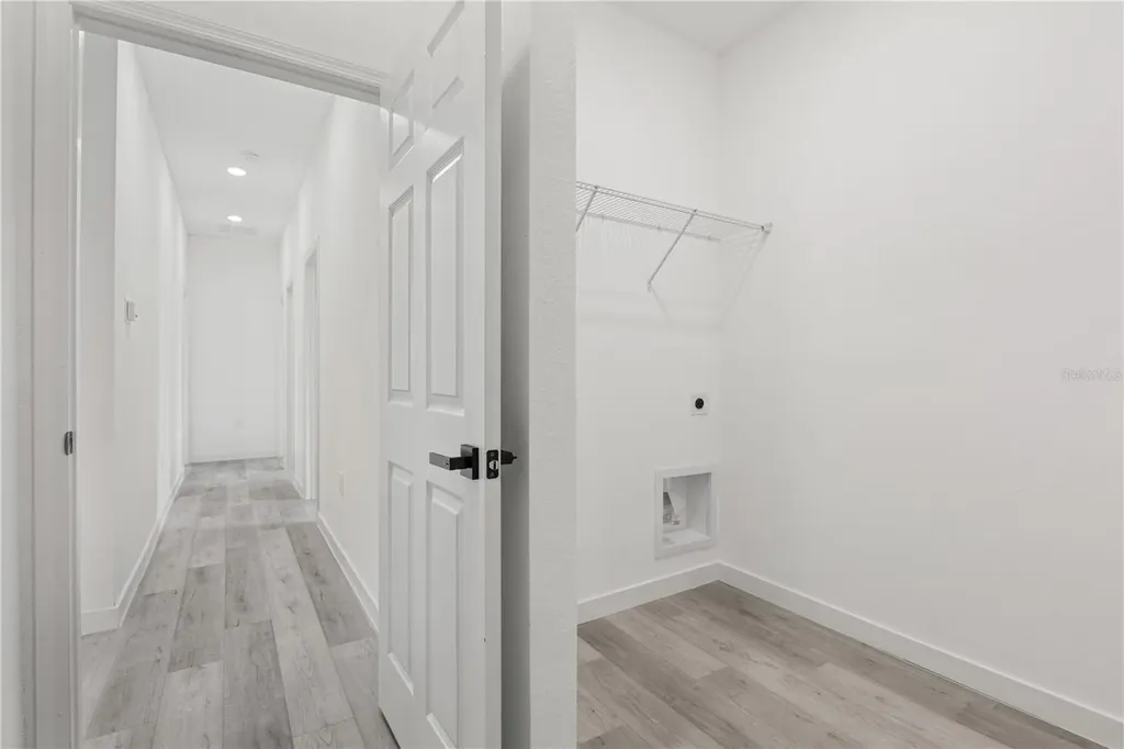 917 Desmoines Way Poinciana FL 34759