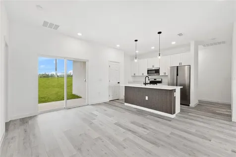 917 Desmoines Way Poinciana FL 34759