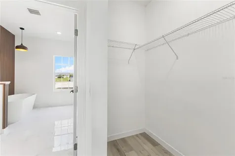 917 Desmoines Way Poinciana FL 34759