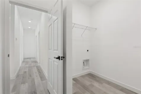 917 Desmoines Way Poinciana FL 34759