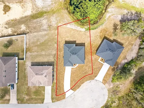 917 Desmoines Way Poinciana FL 34759