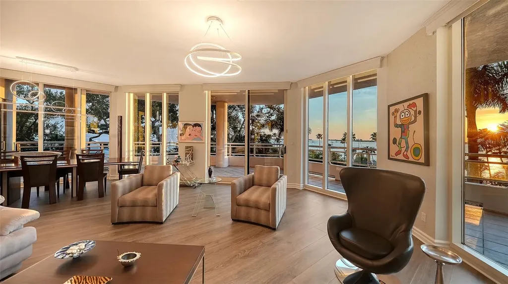 500 S Palm Avenue Sarasota FL 34236