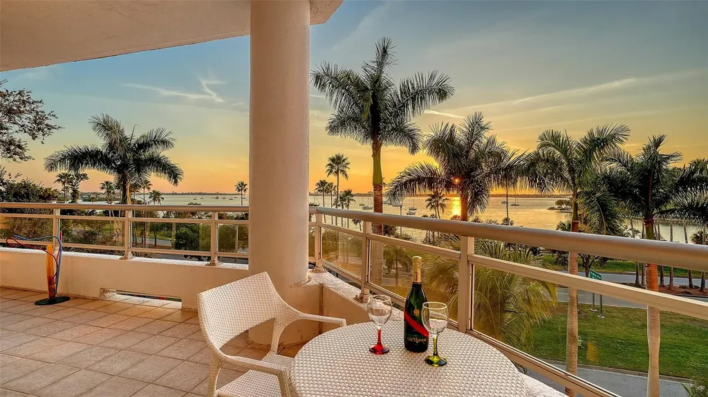 500 S Palm Avenue Sarasota FL 34236