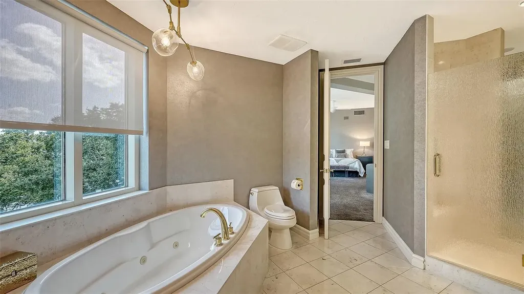 500 S Palm Avenue Sarasota FL 34236