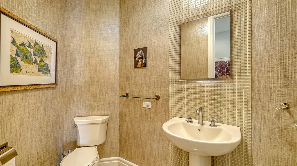 500 S Palm Avenue Sarasota FL 34236