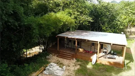 1 1 Bo Angeles, El Corcho Utuado PR 00641