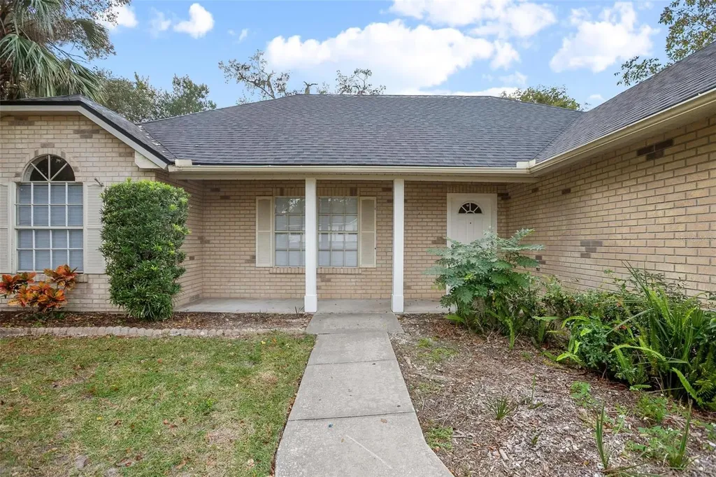 500 N Kansas Avenue Deland FL 32724