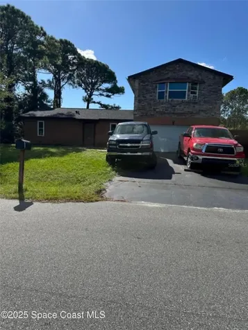 1640 Sandusky Street SE Palm Bay FL 32909