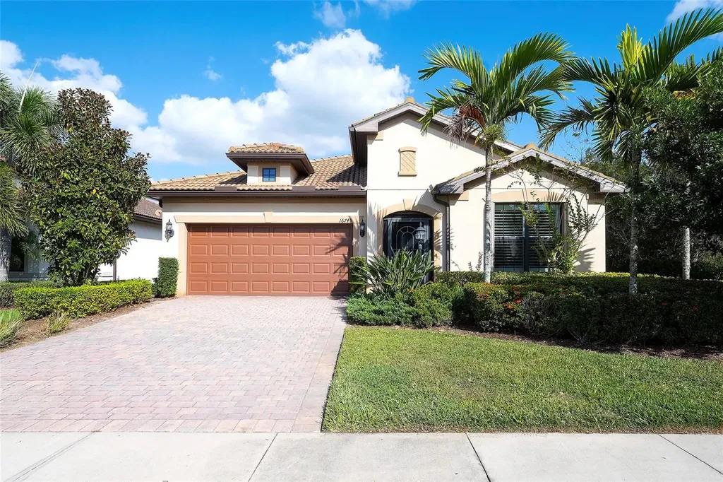 16745 Ellsworth Avenue Bradenton FL 34202