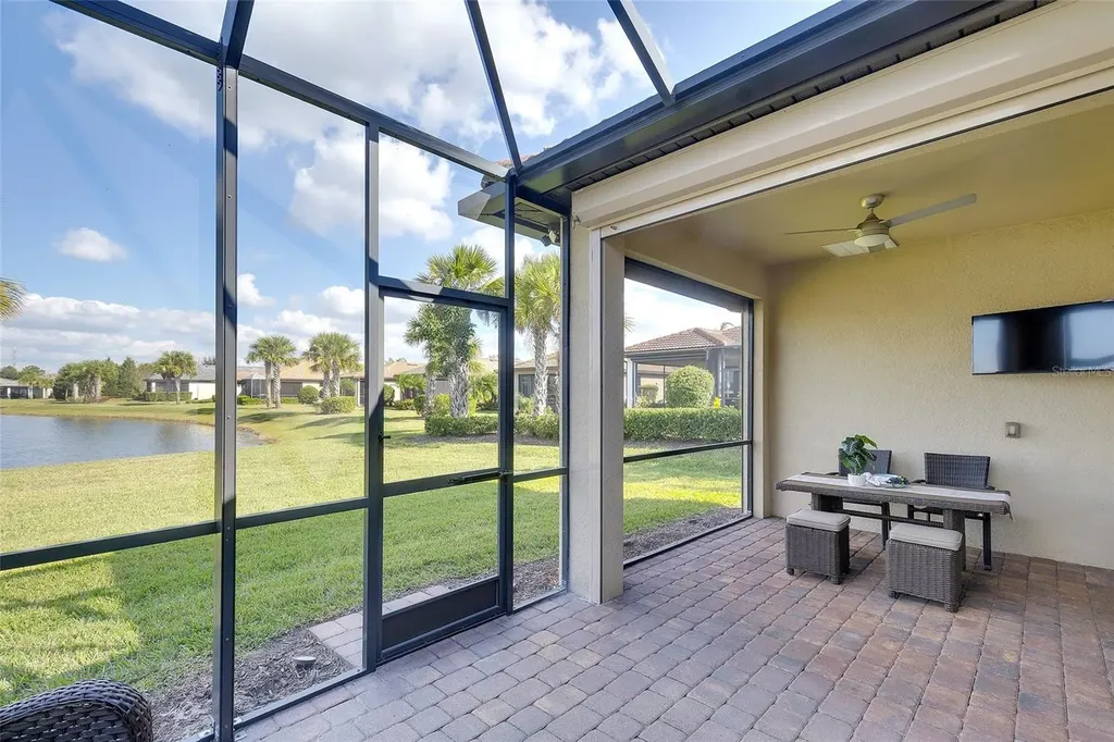 16745 Ellsworth Avenue Bradenton FL 34202
