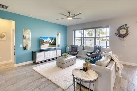 16745 Ellsworth Avenue Bradenton FL 34202