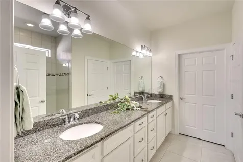 16745 Ellsworth Avenue Bradenton FL 34202