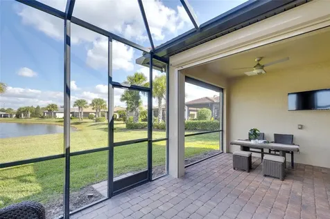 16745 Ellsworth Avenue Bradenton FL 34202
