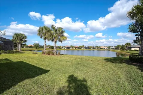 16745 Ellsworth Avenue Bradenton FL 34202