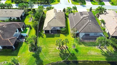16745 Ellsworth Avenue Bradenton FL 34202
