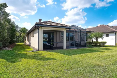 16745 Ellsworth Avenue Bradenton FL 34202