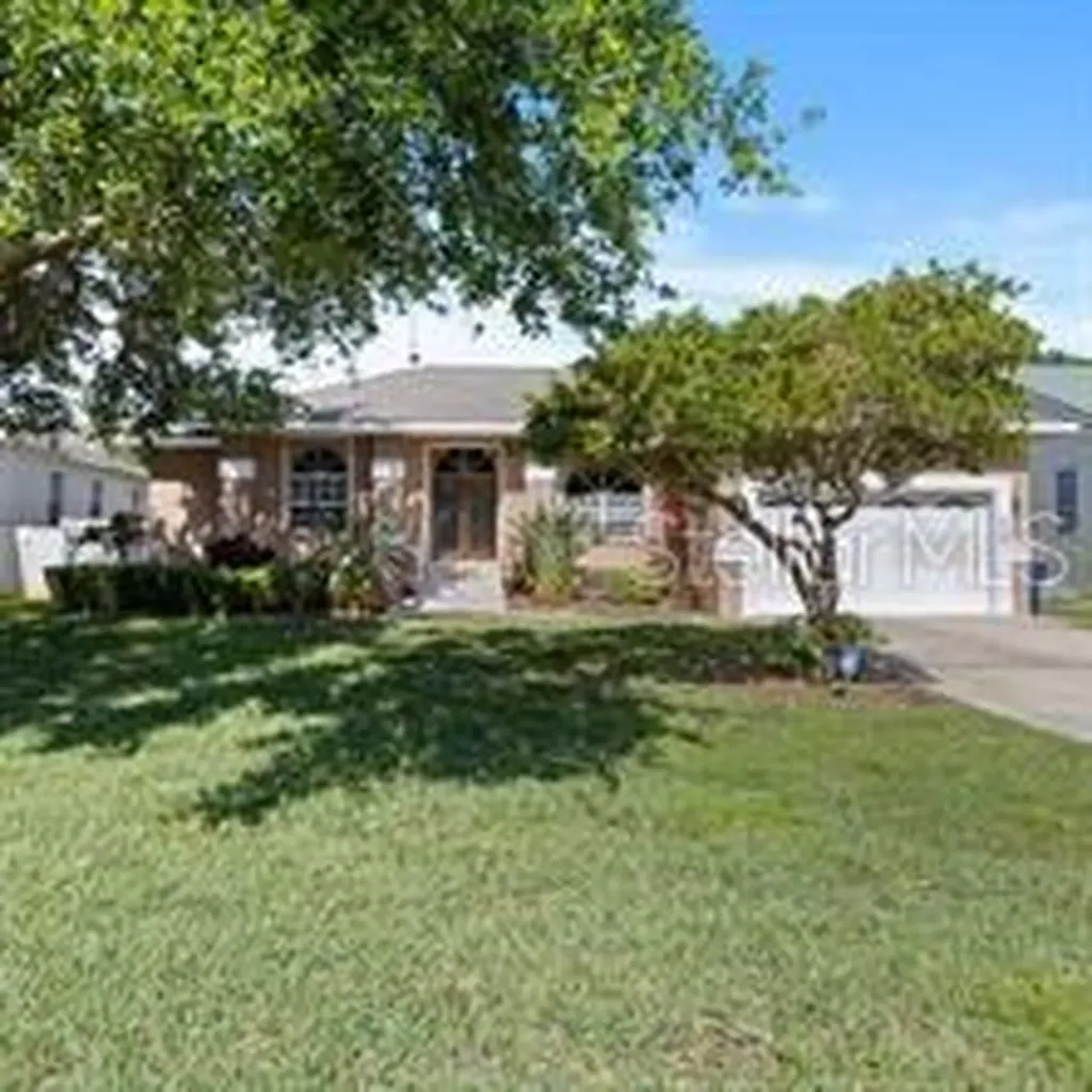 626 7th Avenue N Tierra Verde FL 33715