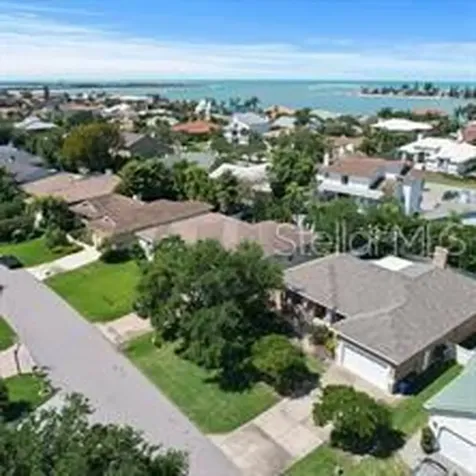 626 7th Avenue N Tierra Verde FL 33715