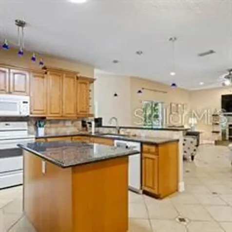 626 7th Avenue N Tierra Verde FL 33715