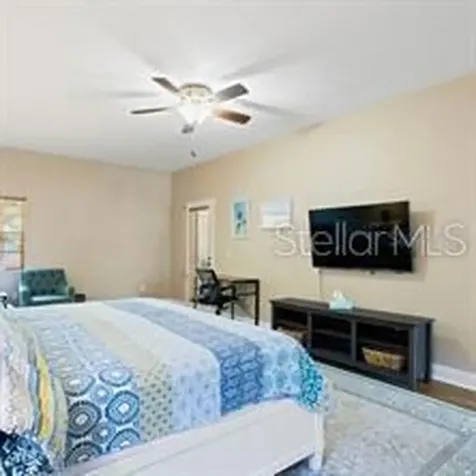 626 7th Avenue N Tierra Verde FL 33715