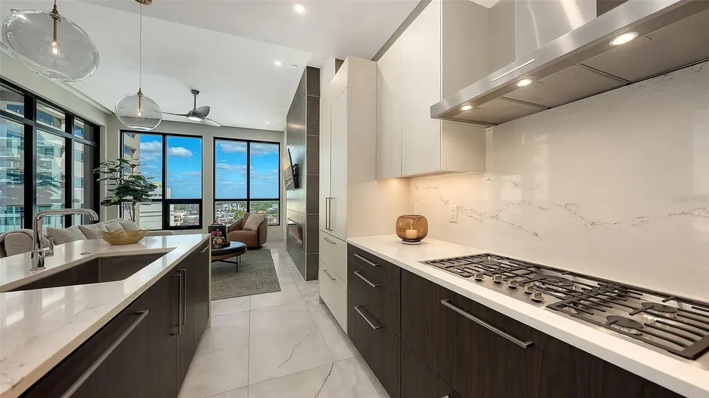 33 S Palm Avenue Sarasota FL 34236