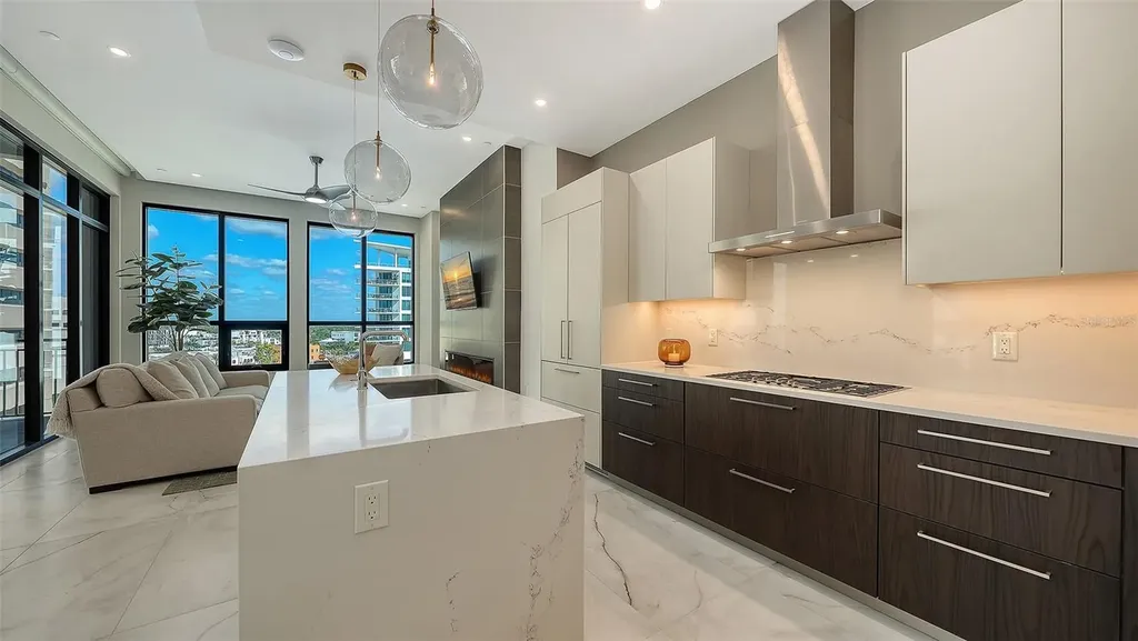 33 S Palm Avenue Sarasota FL 34236