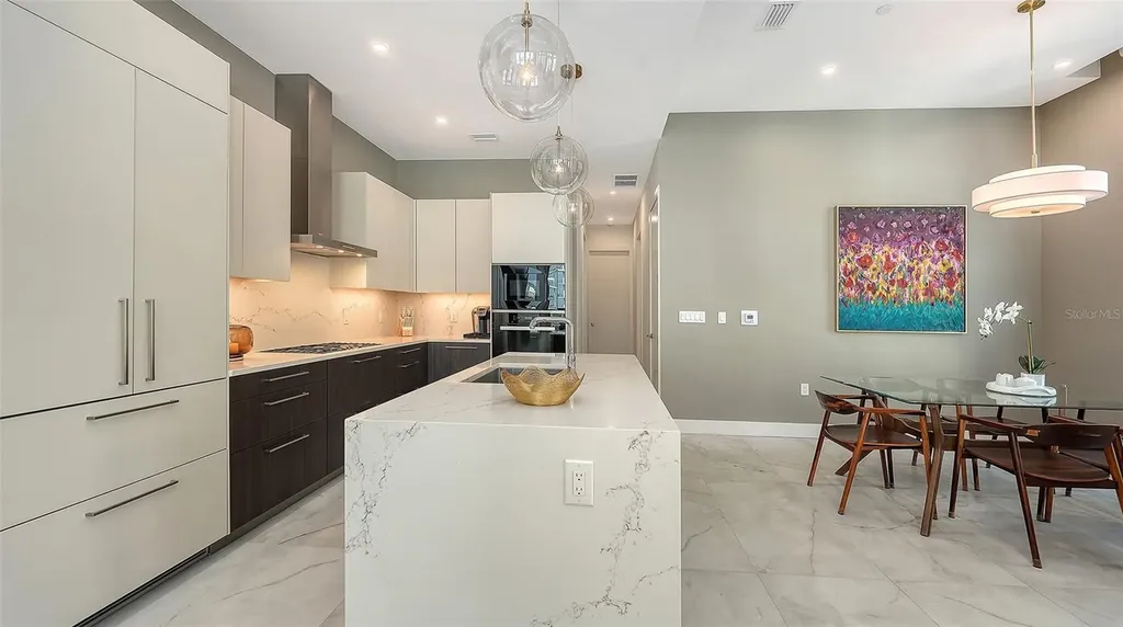 33 S Palm Avenue Sarasota FL 34236