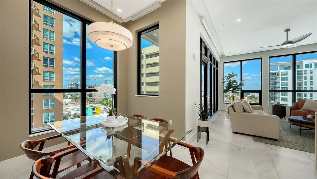 33 S Palm Avenue Sarasota FL 34236