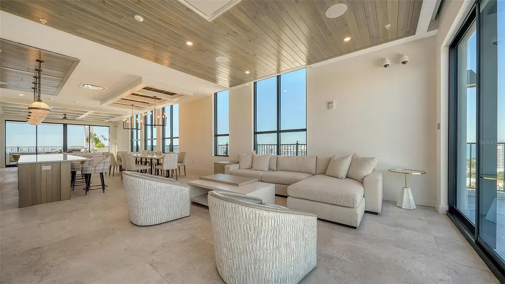 33 S Palm Avenue Sarasota FL 34236