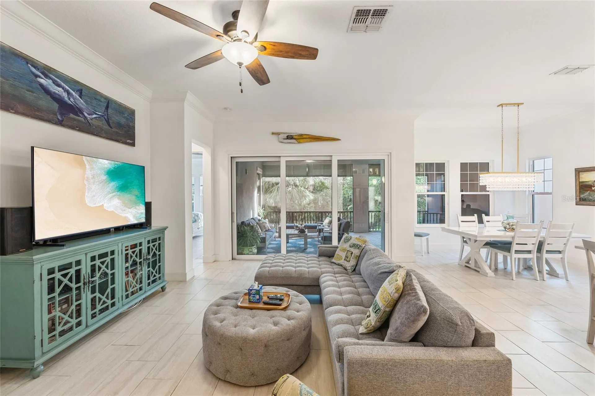 1025 Seagrape Drive Ruskin FL 33570