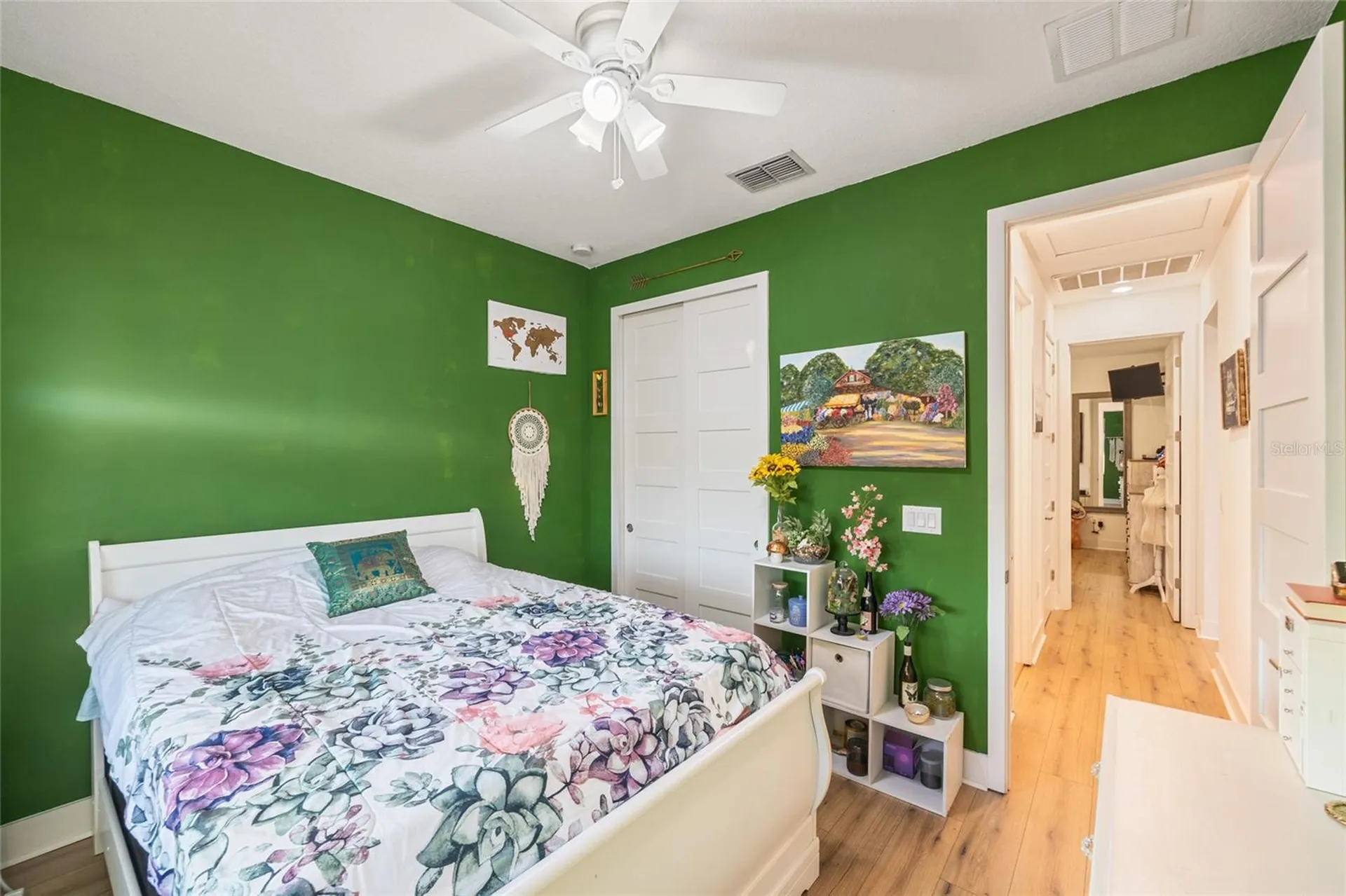 1025 Seagrape Drive Ruskin FL 33570